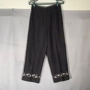 Tribal Studio Women Capris